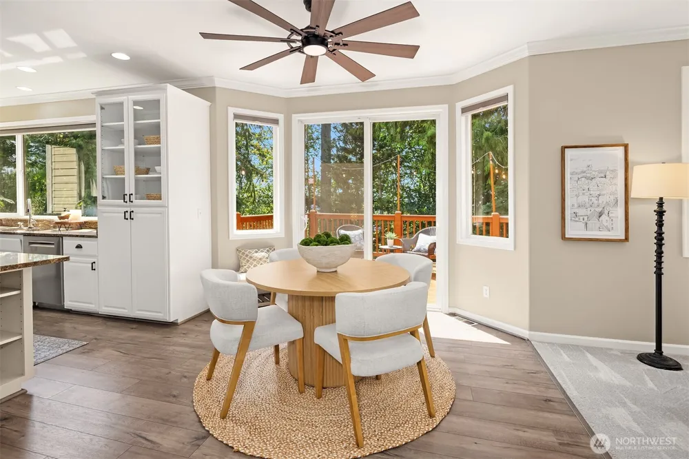 26233 SE 162nd Place Issaquah, WA 98027