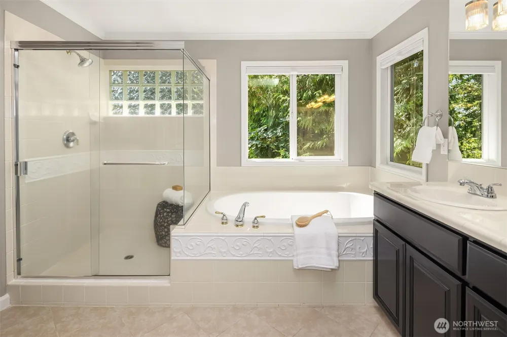 26233 SE 162nd Place Issaquah, WA 98027