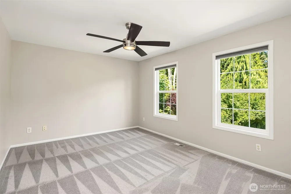 26233 SE 162nd Place Issaquah, WA 98027