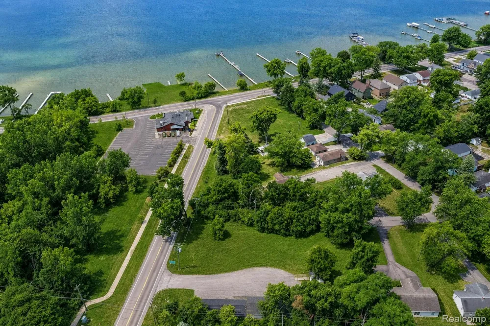 42920 W 14 Mile Road Walled Lake City, MI 48390