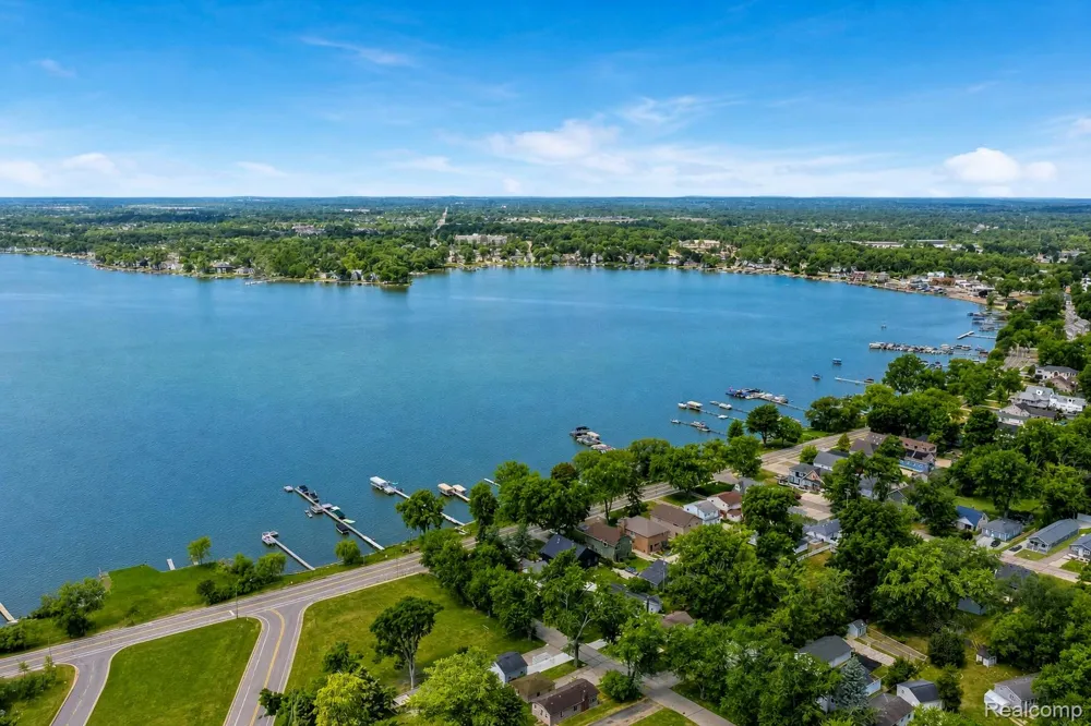 42920 W 14 Mile Road Walled Lake City, MI 48390