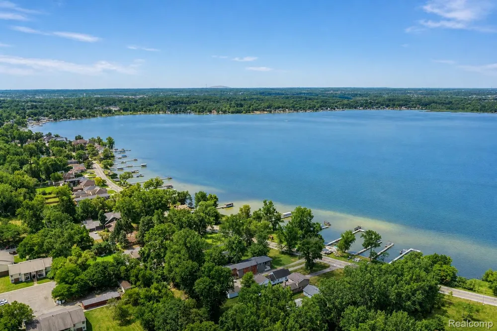 42920 W 14 Mile Road Walled Lake City, MI 48390