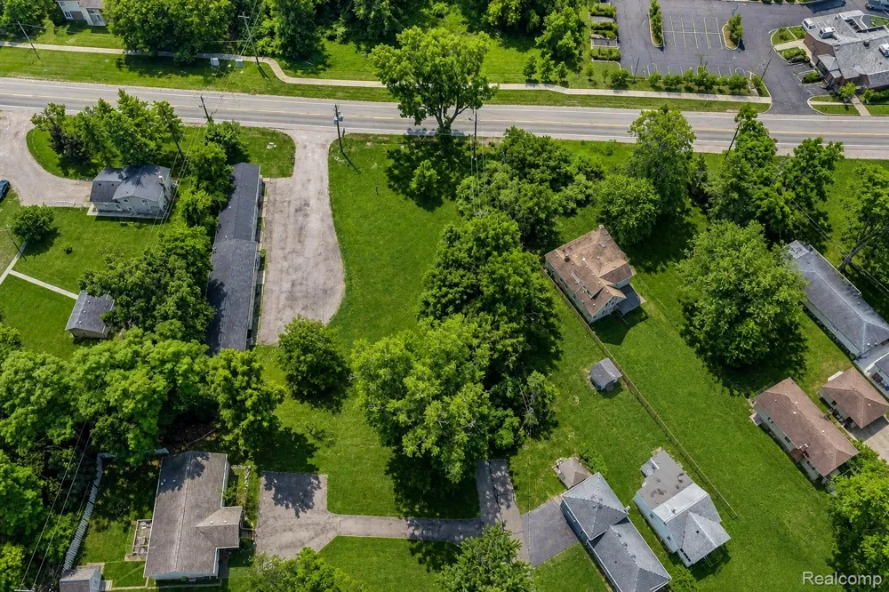 42920 W 14 Mile Road Walled Lake City, MI 48390