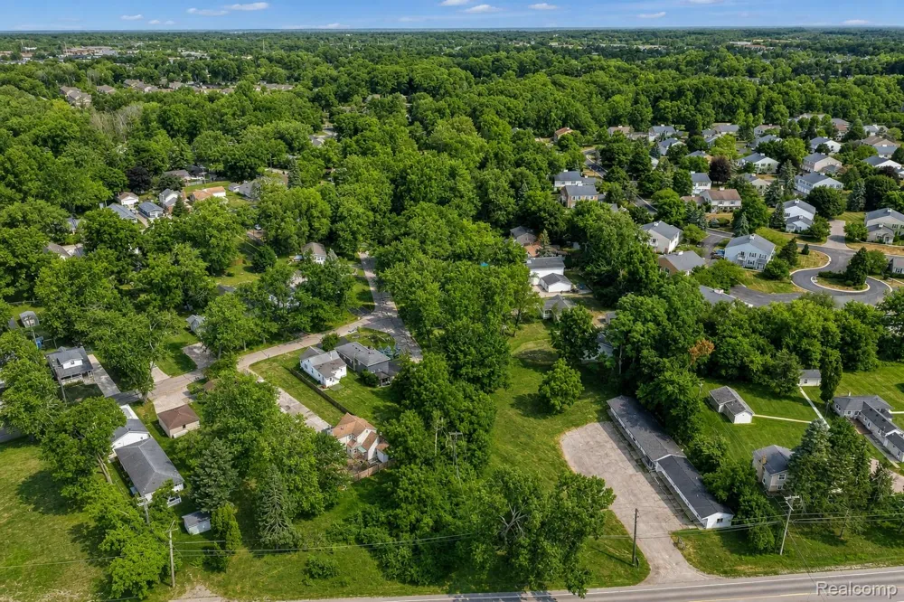 42920 W 14 Mile Road Walled Lake City, MI 48390