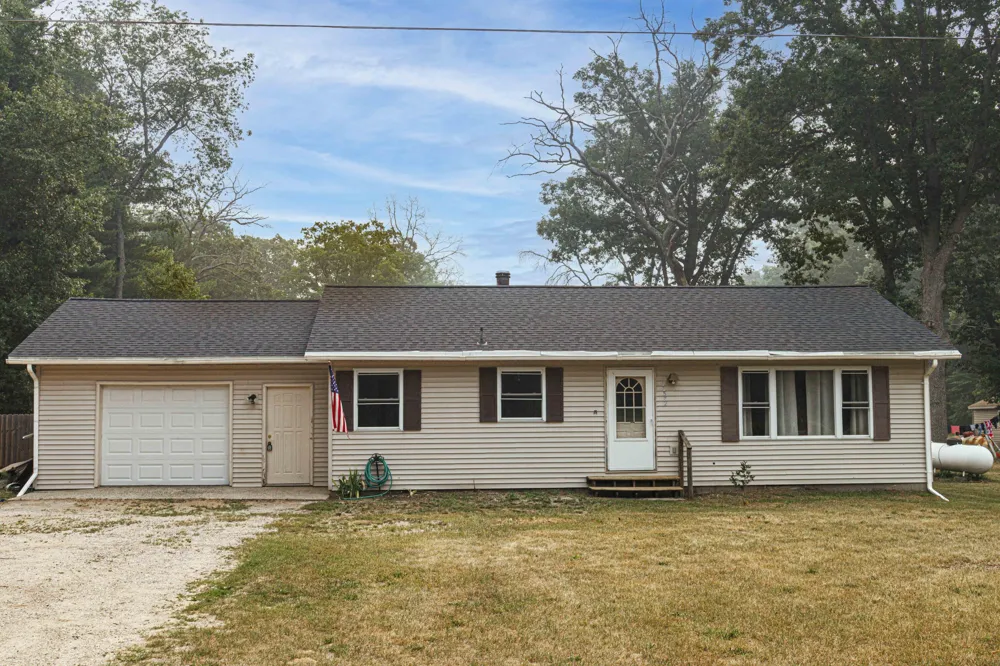 11572 Bingham Avenue Lilley Township, MI 49309