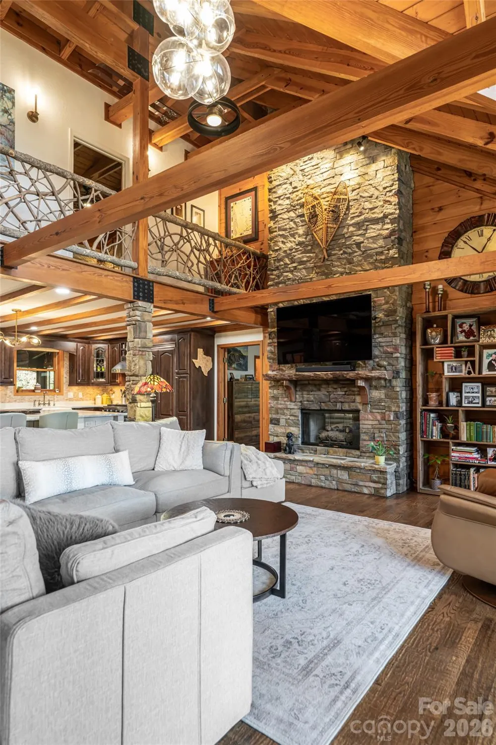 580 Flying Hawk Trail Waynesville, NC 28786