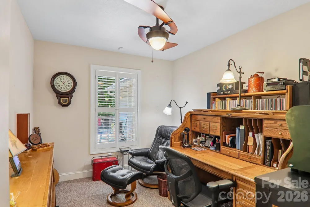 25 Arnie Drive Etowah, NC 28729