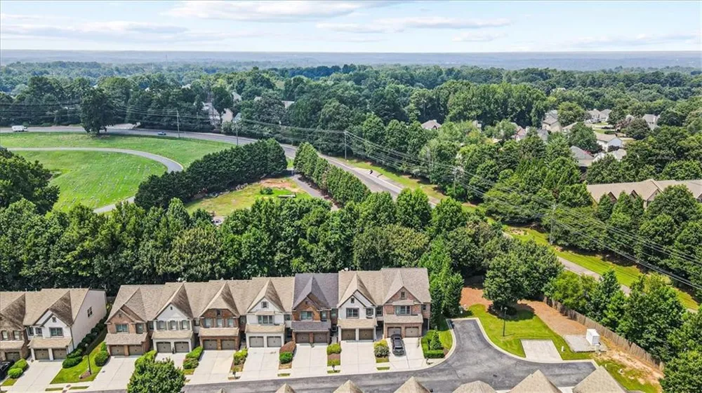 4977 Berkeley Oak Drive Peachtree Corners, GA 30092