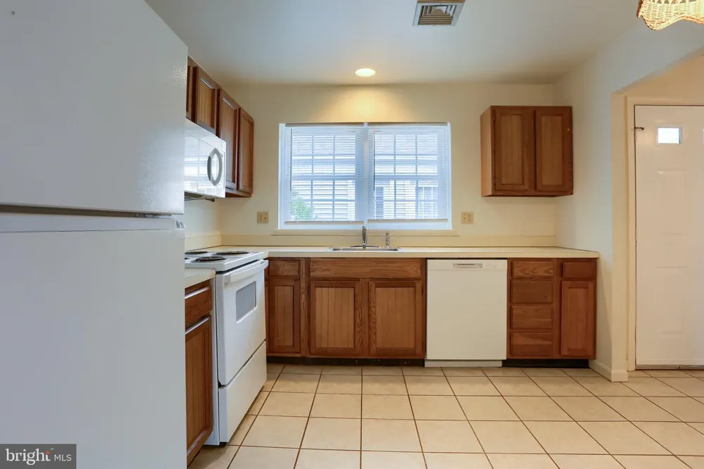 730 CAMBRIDGE COURT Palmyra, PA 17078