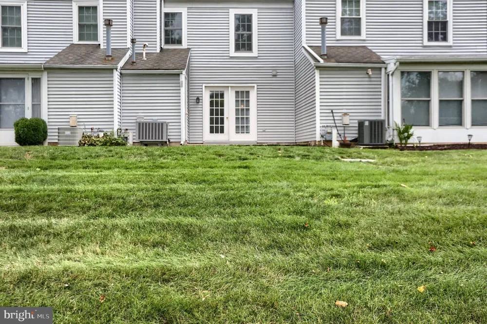 730 CAMBRIDGE COURT Palmyra, PA 17078