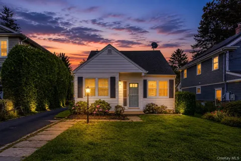 104 Fairfield Avenue