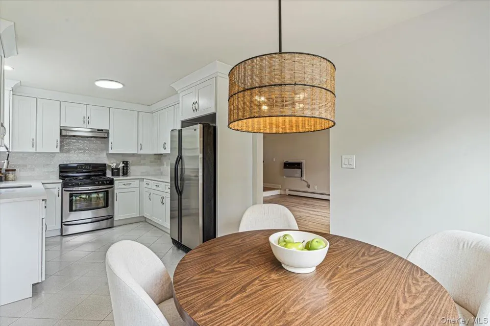 104 Fairfield Avenue Port Washington, NY 11050