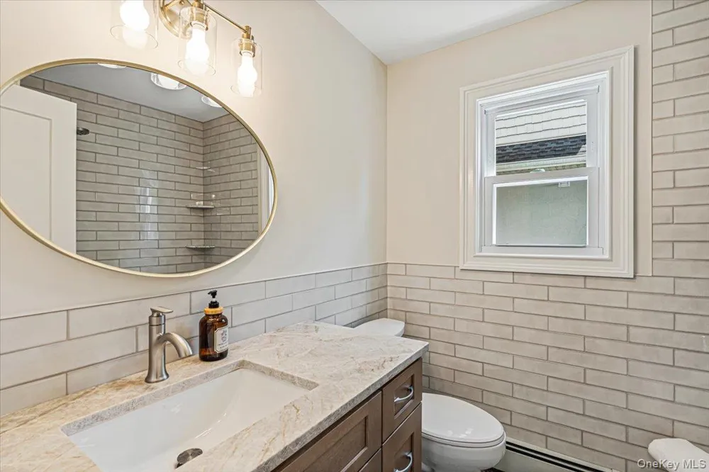 104 Fairfield Avenue Port Washington, NY 11050