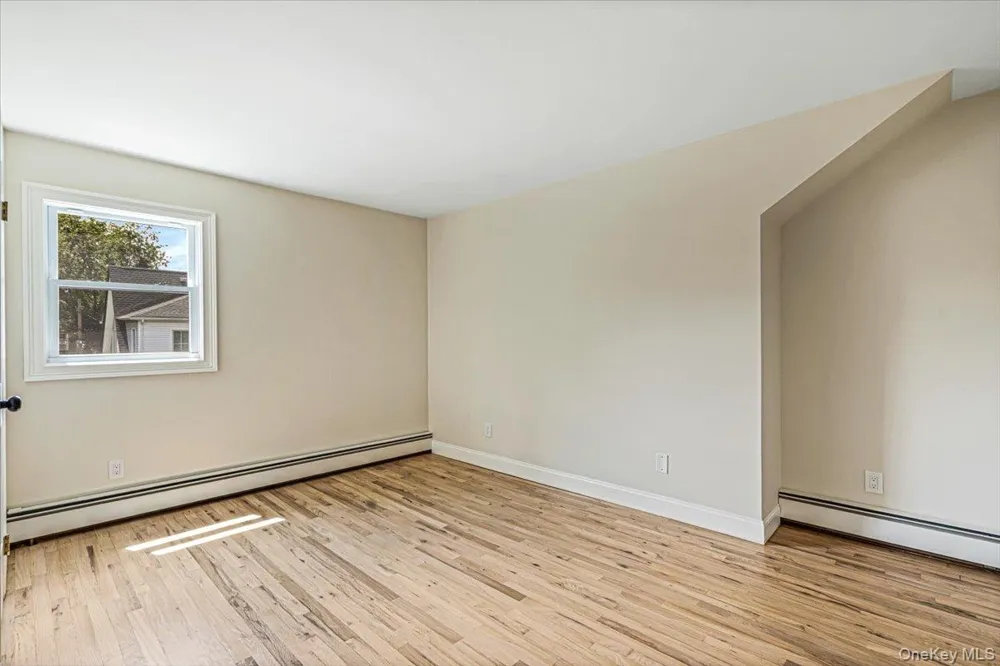 104 Fairfield Avenue Port Washington, NY 11050