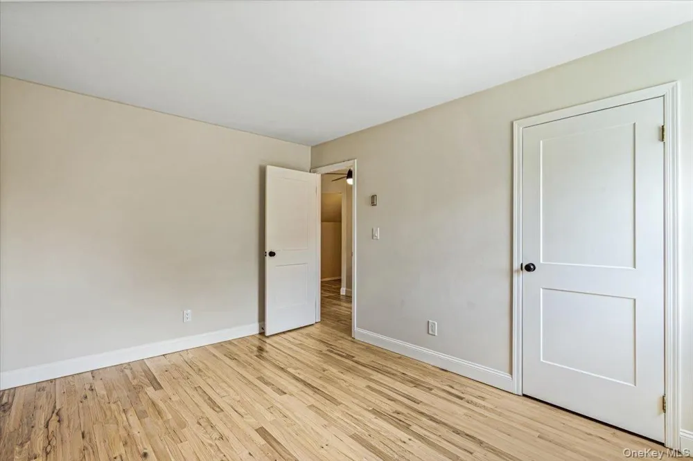 104 Fairfield Avenue Port Washington, NY 11050