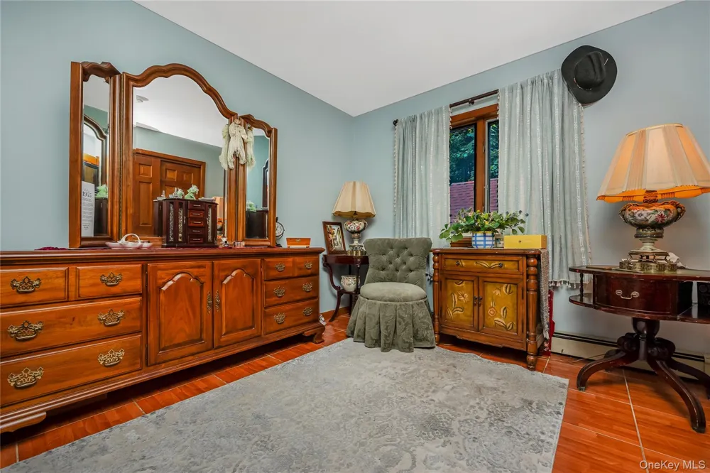 21 Sams Path Rocky Point, NY 11778