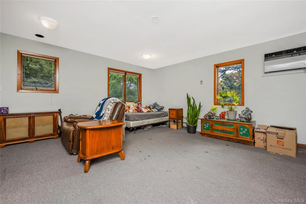 21 Sams Path Rocky Point, NY 11778