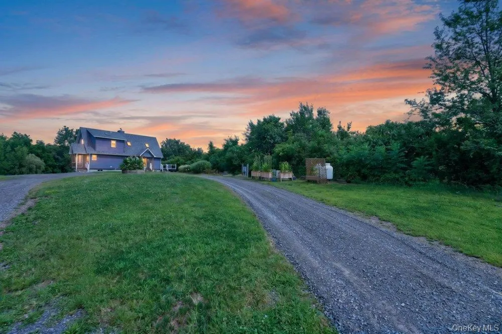 2640 State Route 203 #Stop 1 Kinderhook, NY 12184