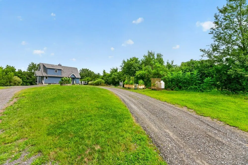 2640 State Route 203 #Stop 1 Kinderhook, NY 12184