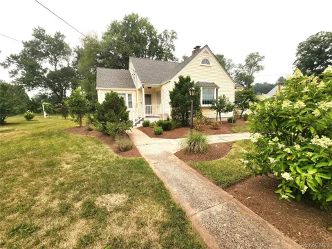 715 Lucas Avenue Extension