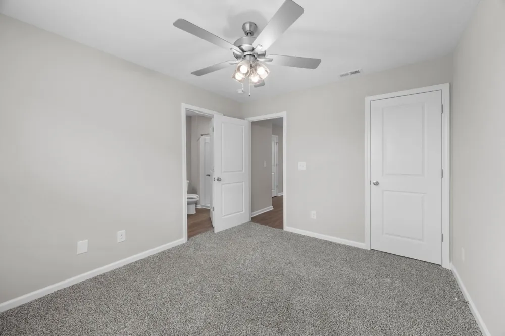 2209 Eldos Trace Cir #B Clarksville, TN 37042