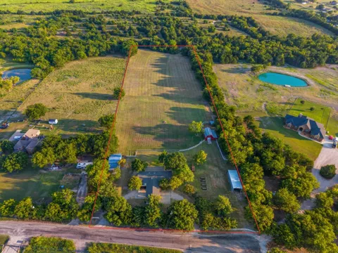 11689 County Road 586