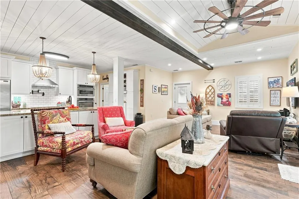 216 Mockingbird Lane Brooks, GA 30205