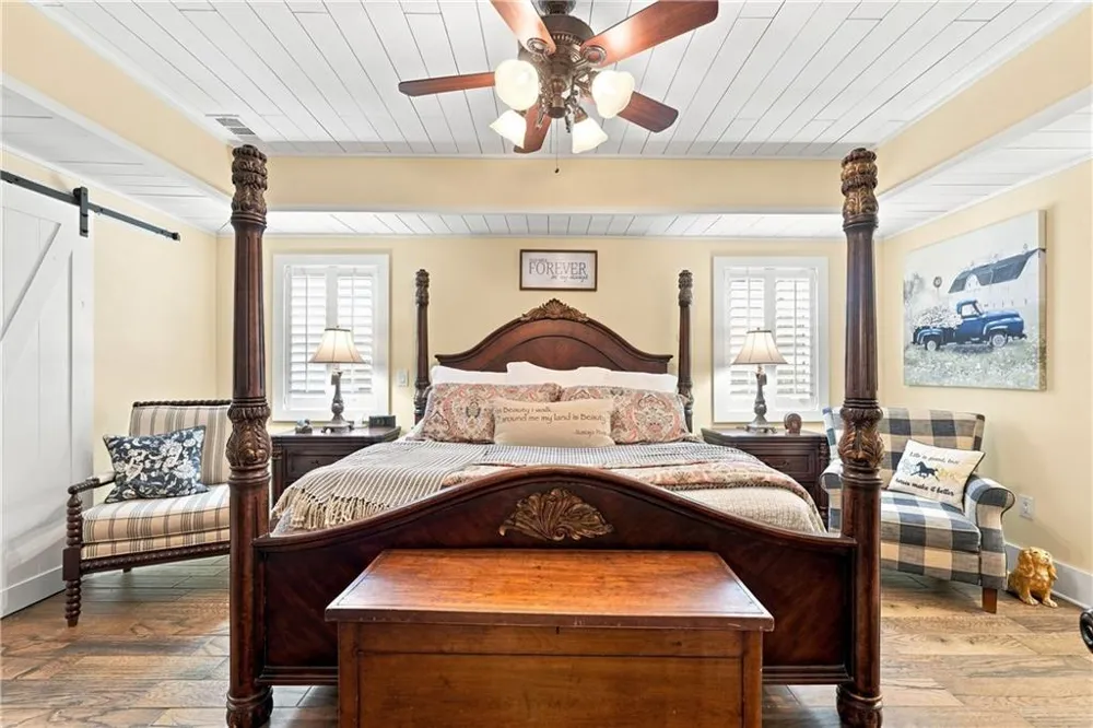 216 Mockingbird Lane Brooks, GA 30205