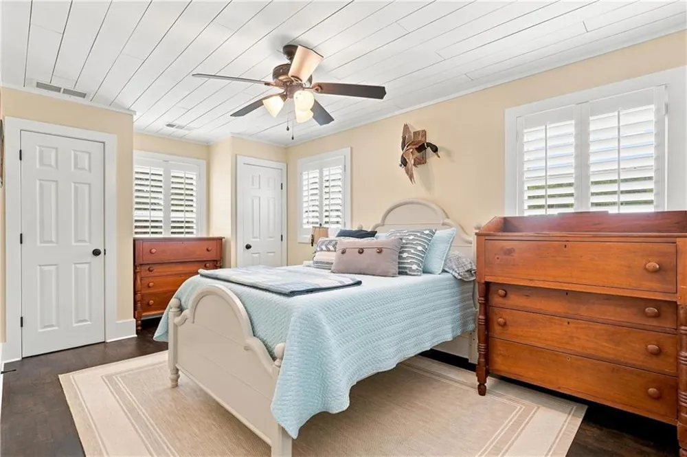 216 Mockingbird Lane Brooks, GA 30205