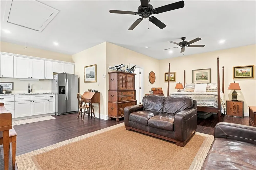 216 Mockingbird Lane Brooks, GA 30205