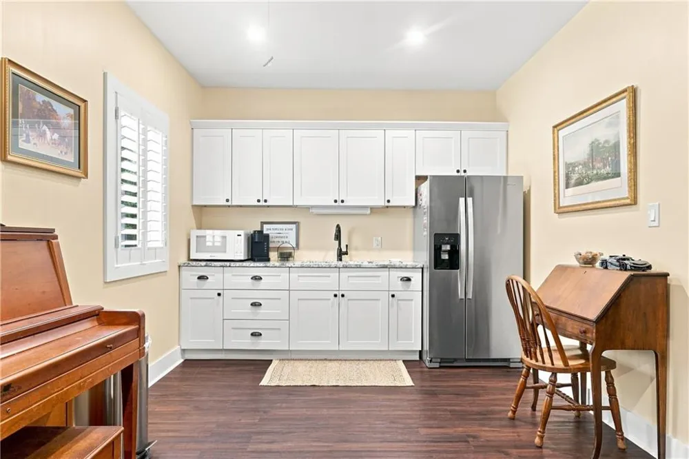 216 Mockingbird Lane Brooks, GA 30205