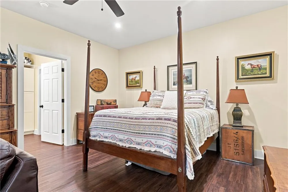 216 Mockingbird Lane Brooks, GA 30205