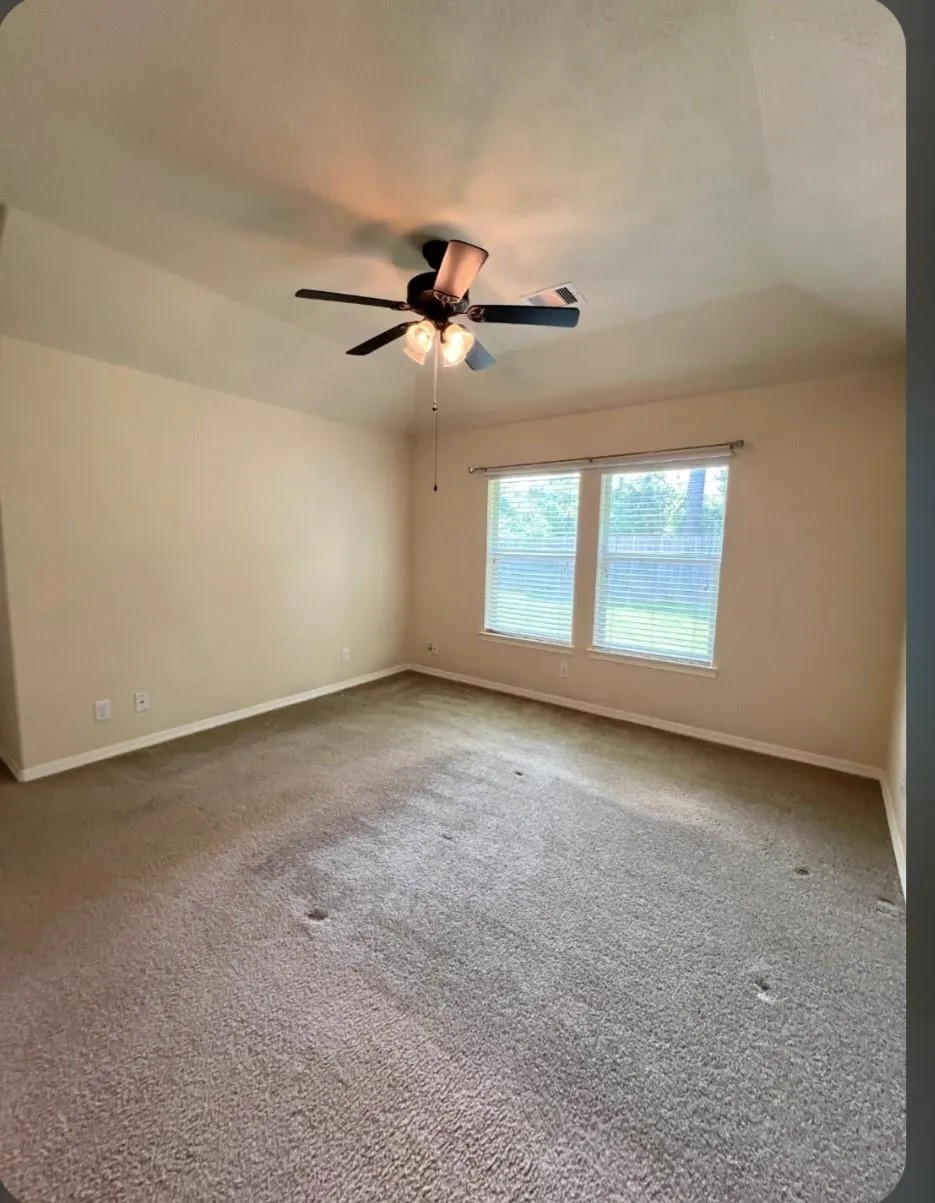 6207 Lovage Avenue Crosby, TX 77532