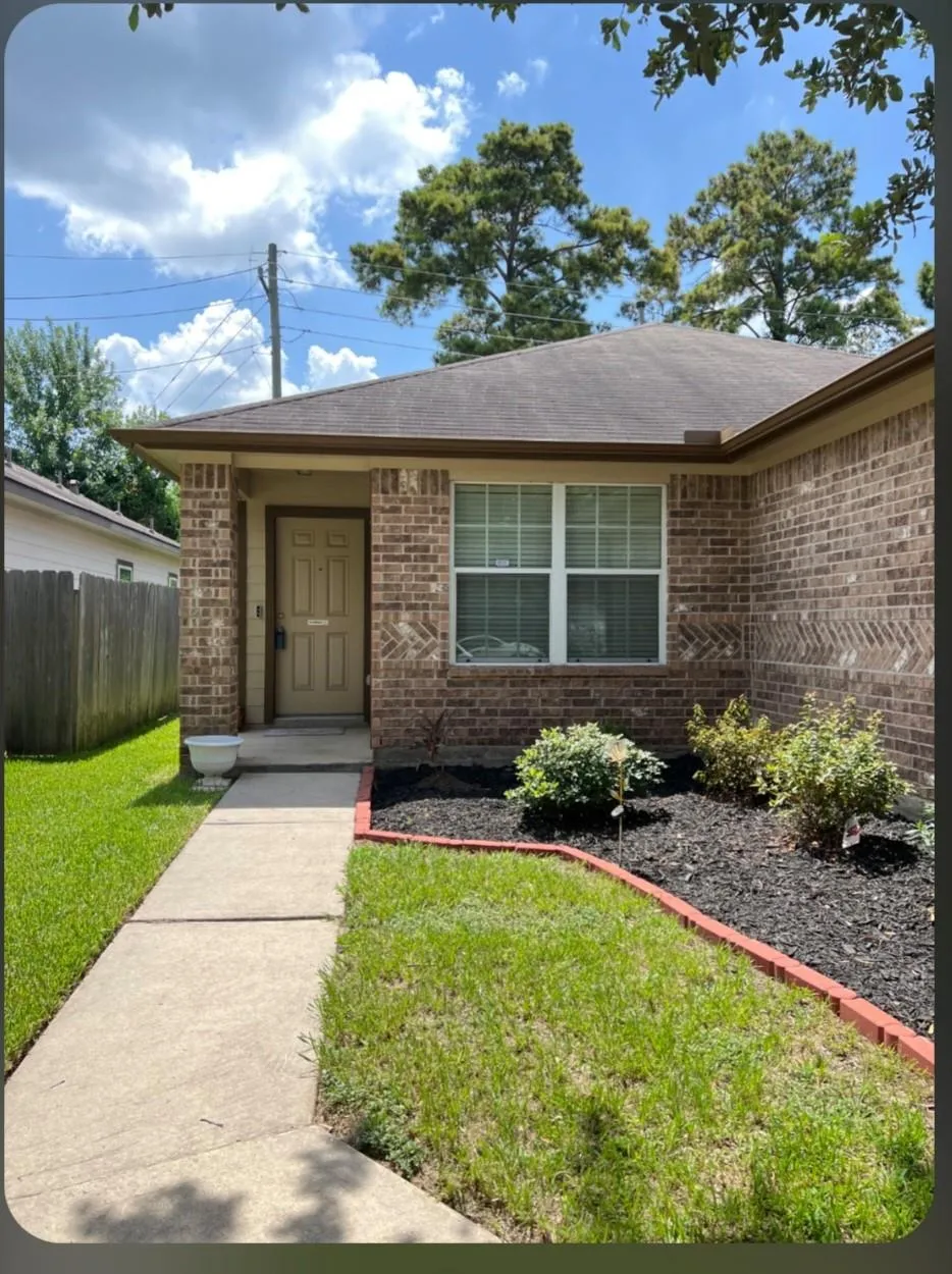 6207 Lovage Avenue Crosby, TX 77532