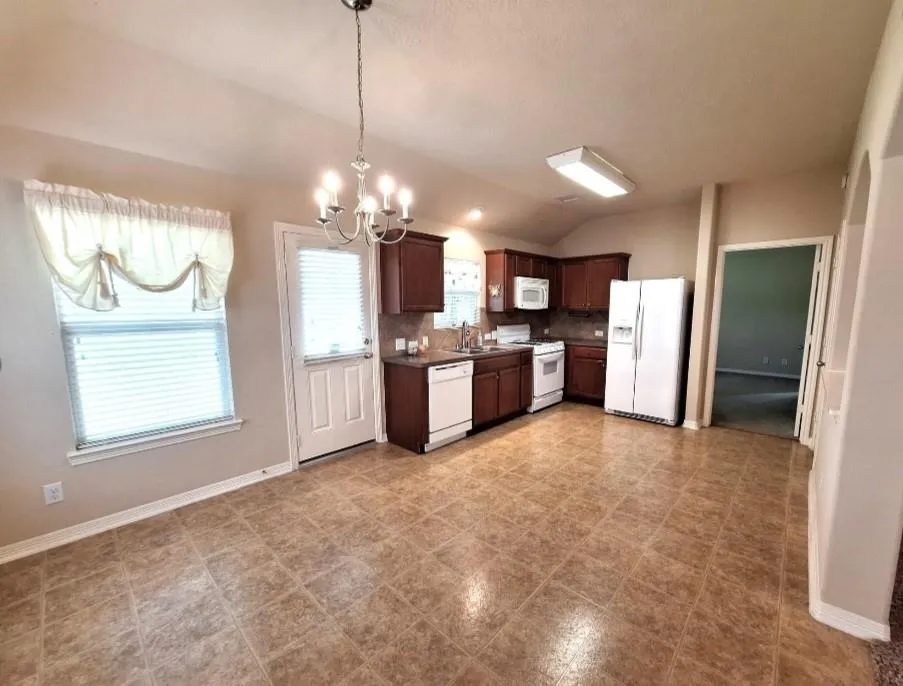 6207 Lovage Avenue Crosby, TX 77532