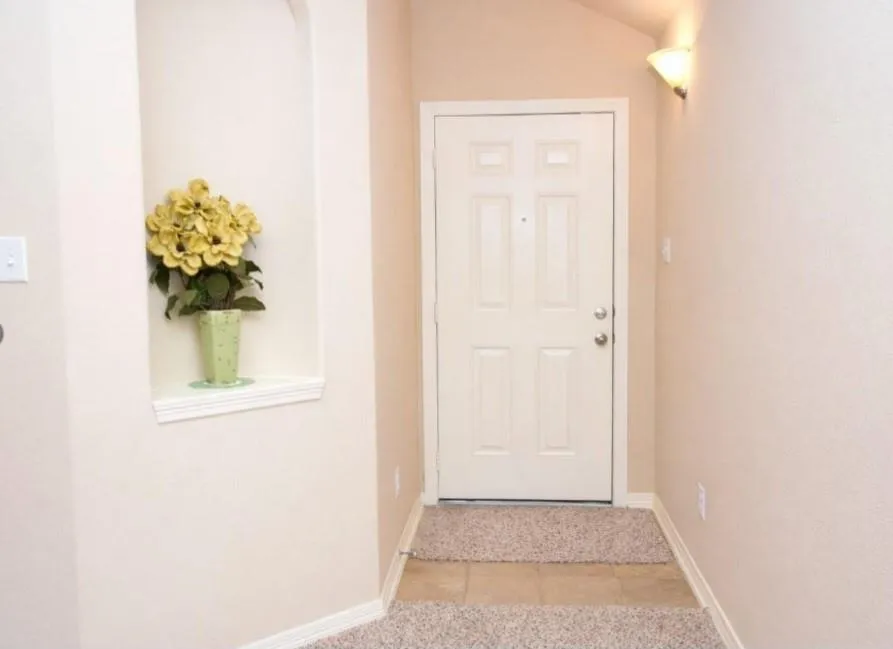 6207 Lovage Avenue Crosby, TX 77532