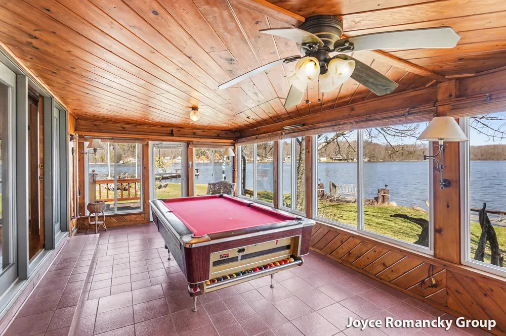 11235 W Broomfield Road Remus, MI 49340