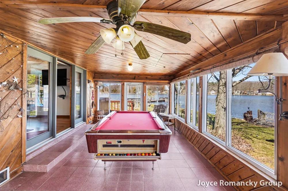11235 W Broomfield Road Remus, MI 49340