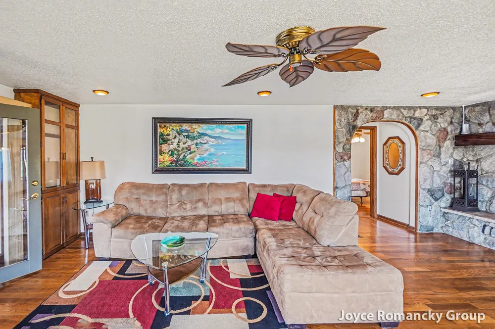 11235 W Broomfield Road Remus, MI 49340