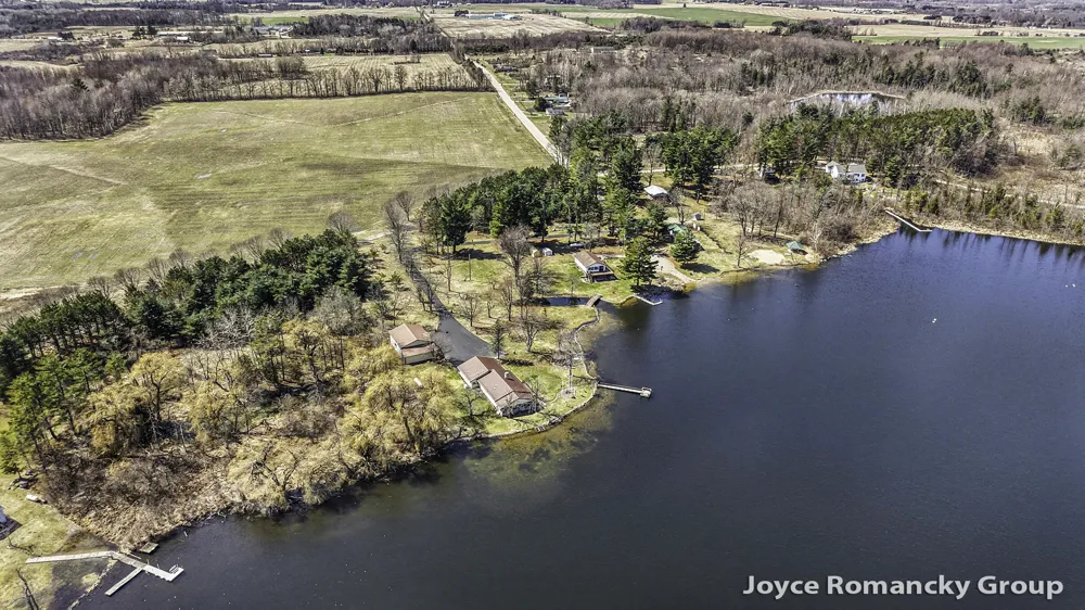 11235 W Broomfield Road Remus, MI 49340