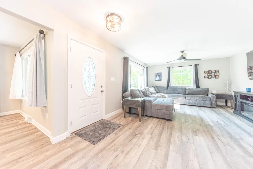 4950 Westwind Drive Dexter, MI 48130