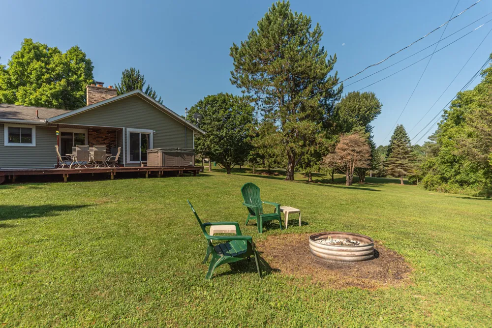 4950 Westwind Drive Dexter, MI 48130