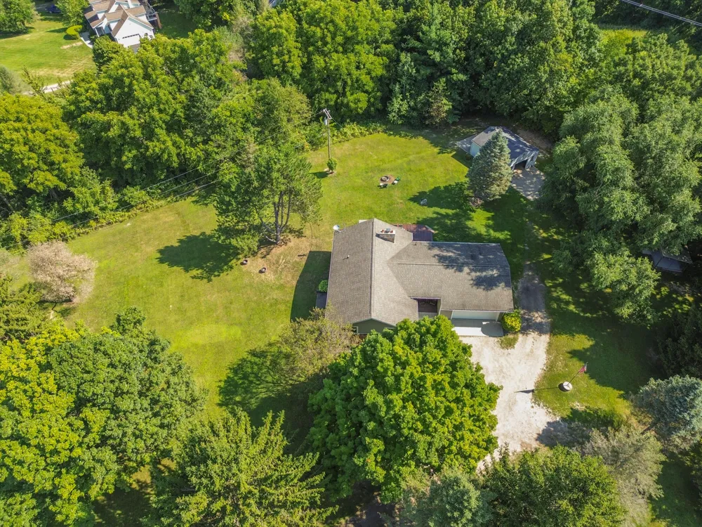 4950 Westwind Drive Dexter, MI 48130