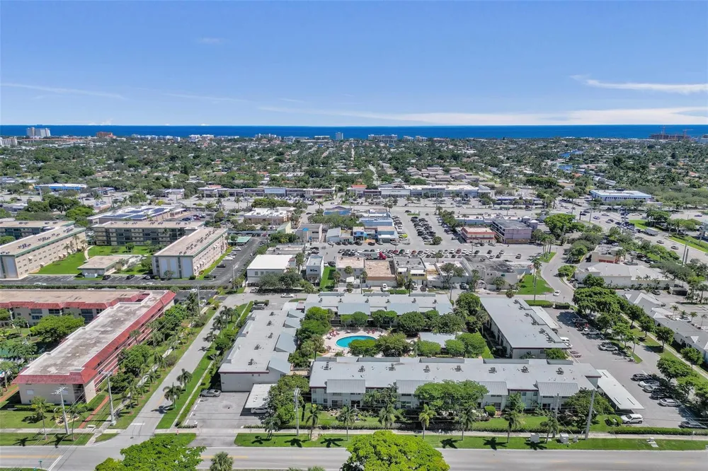860 SE 6TH AVENUE #410 Deerfield Beach, FL 33441