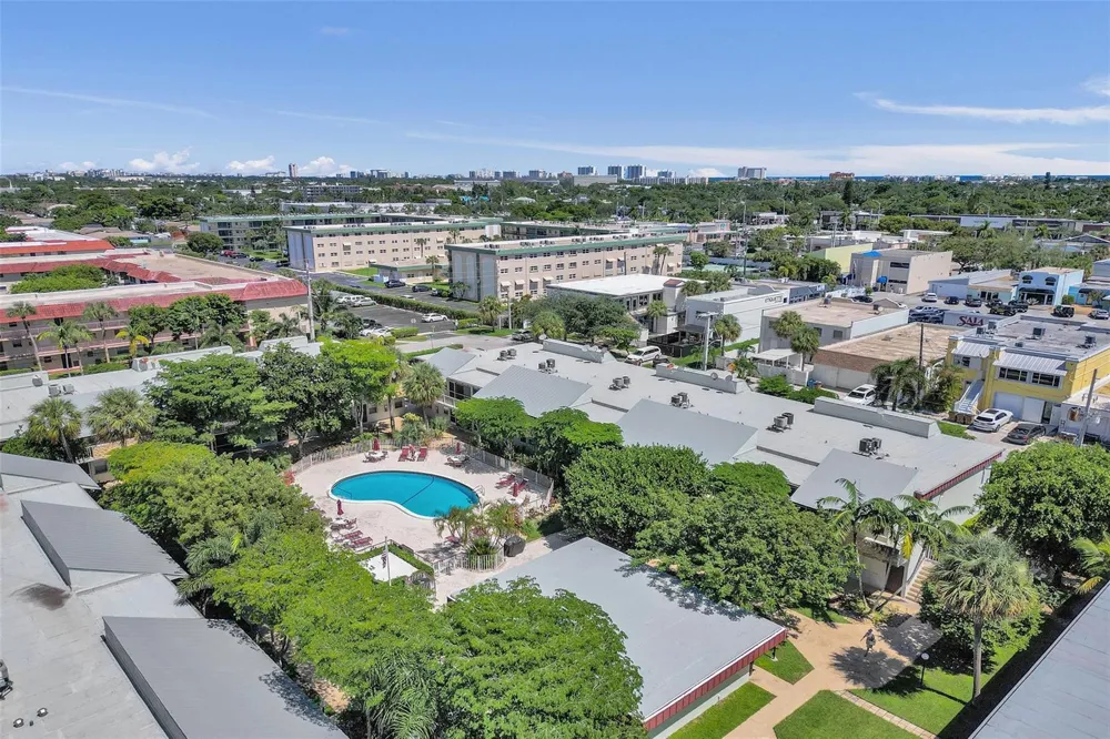 860 SE 6TH AVENUE #410 Deerfield Beach, FL 33441