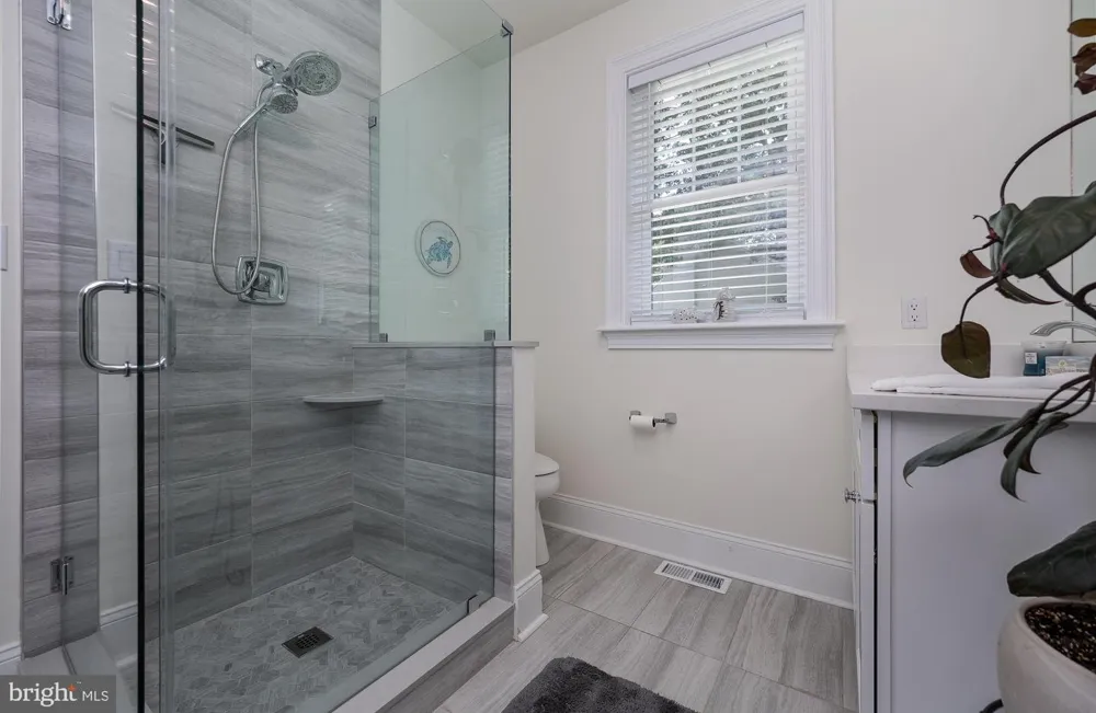 122 LIGHTHOUSE LANE Egg Harbor Township, NJ 08234