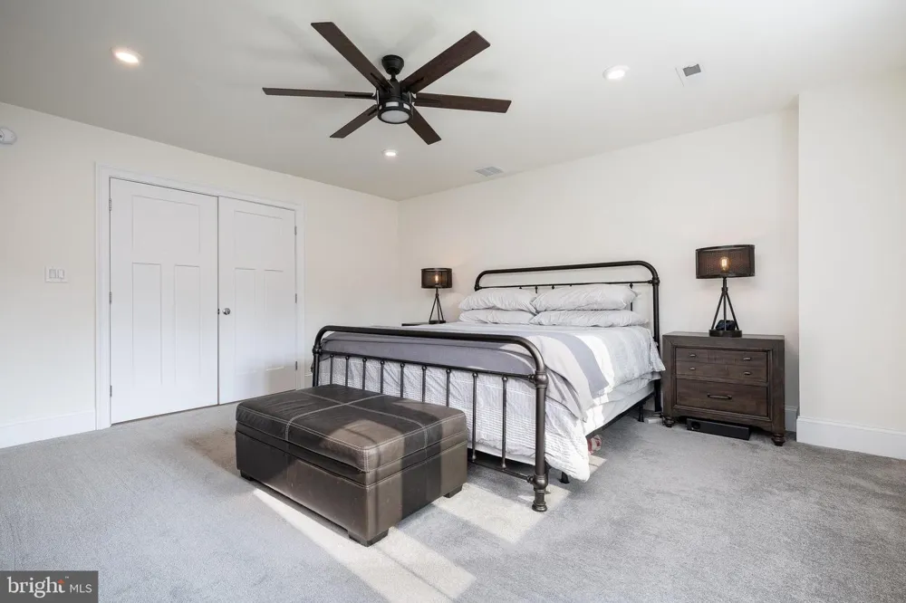 122 LIGHTHOUSE LANE Egg Harbor Township, NJ 08234