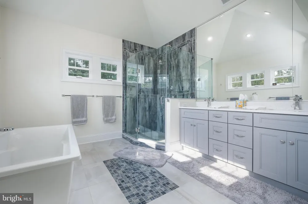 122 LIGHTHOUSE LANE Egg Harbor Township, NJ 08234