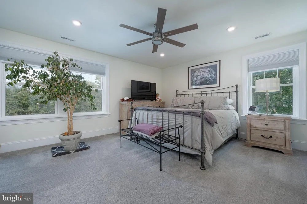 122 LIGHTHOUSE LANE Egg Harbor Township, NJ 08234