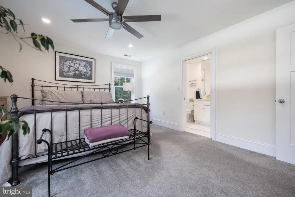 122 LIGHTHOUSE LANE Egg Harbor Township, NJ 08234